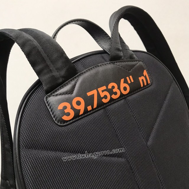 Burberry專門店新款黑色男款雙肩包 巴寶莉尼龍面男士後背包 yxb1483